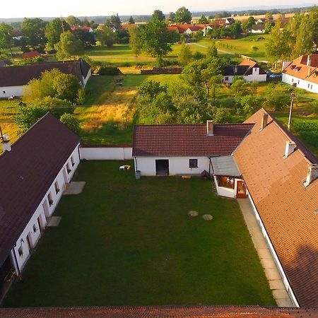 Safar Residence Hrachoviste Extérieur photo