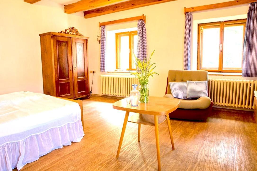 Safar Residence Hrachoviste Extérieur photo